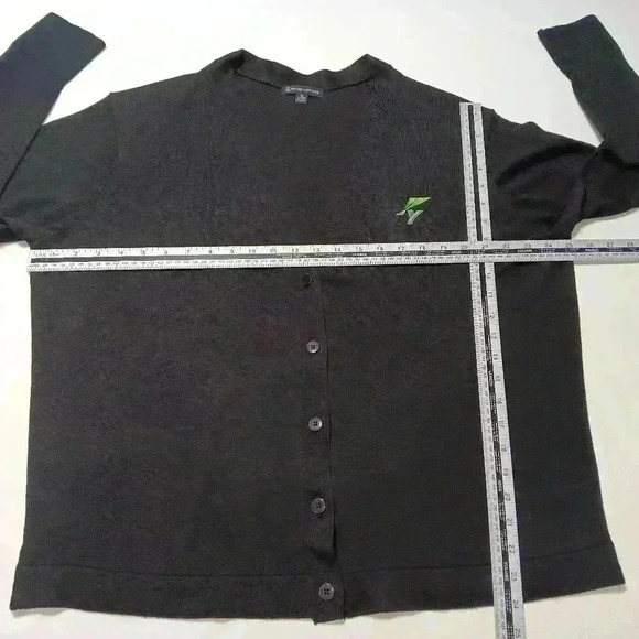 BROOKS BROTHERS  V neck , button up cardigan. Ladies size XL - Picture 2 of 6